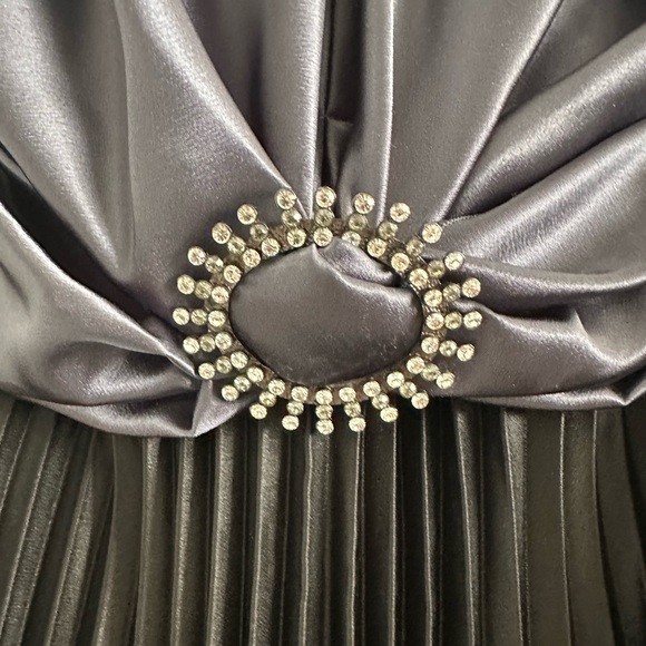 Joseph Ribkoff Formal Dress Size 4 - Picture 2 of 4